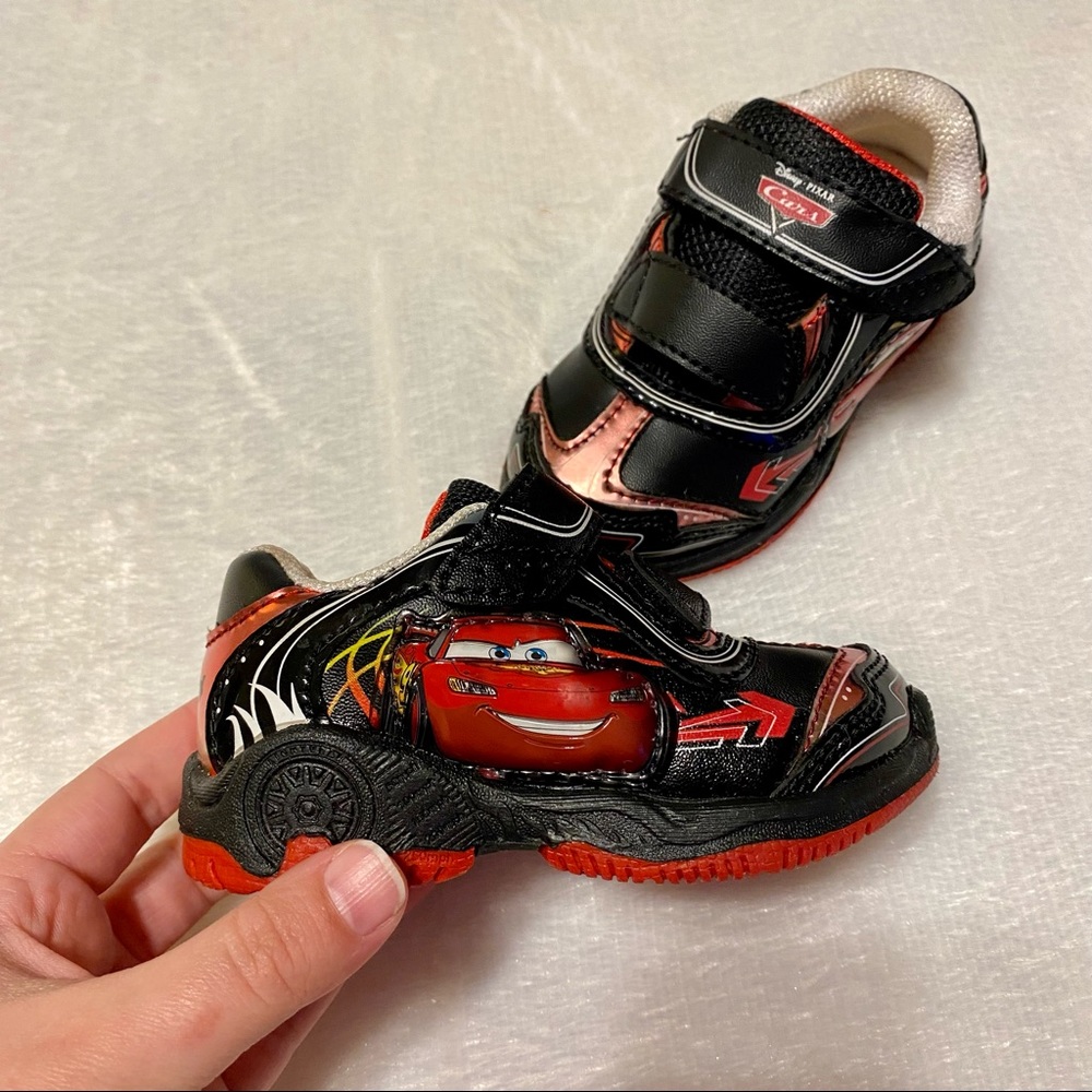 Disney Pixar Cars Lighting McQueen Kid’s Sneakers